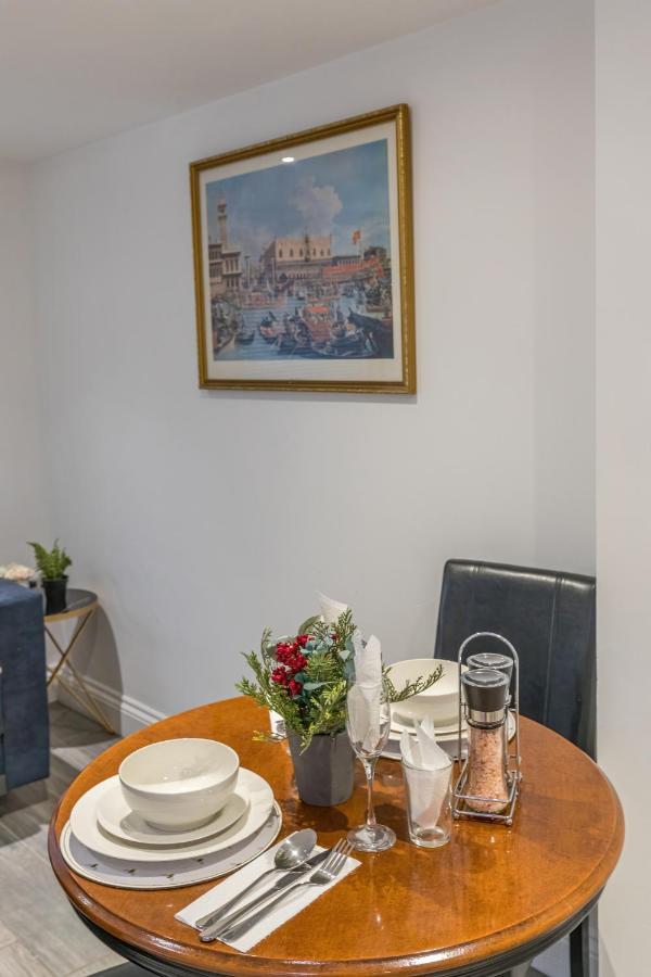 Luxury Hollywood Getaway In The Heart Of The City Okręg wyborczy Hove Zewnętrze zdjęcie